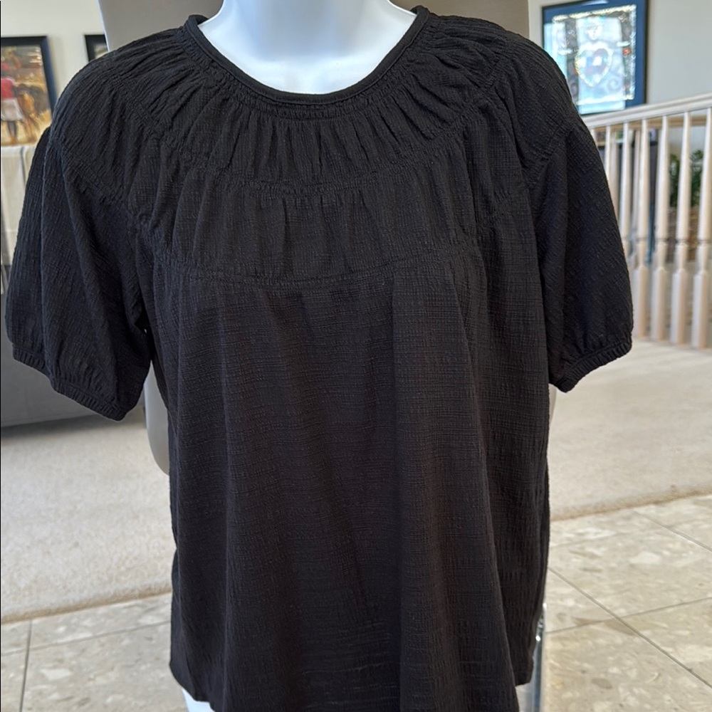 Stretch pullover top